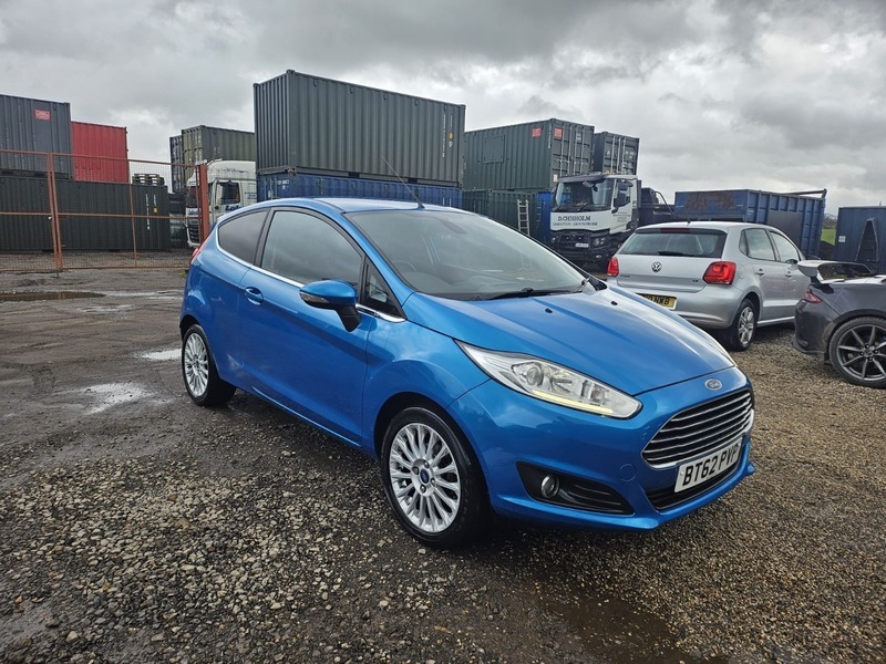 Ford Fiesta Titanium Blue #2