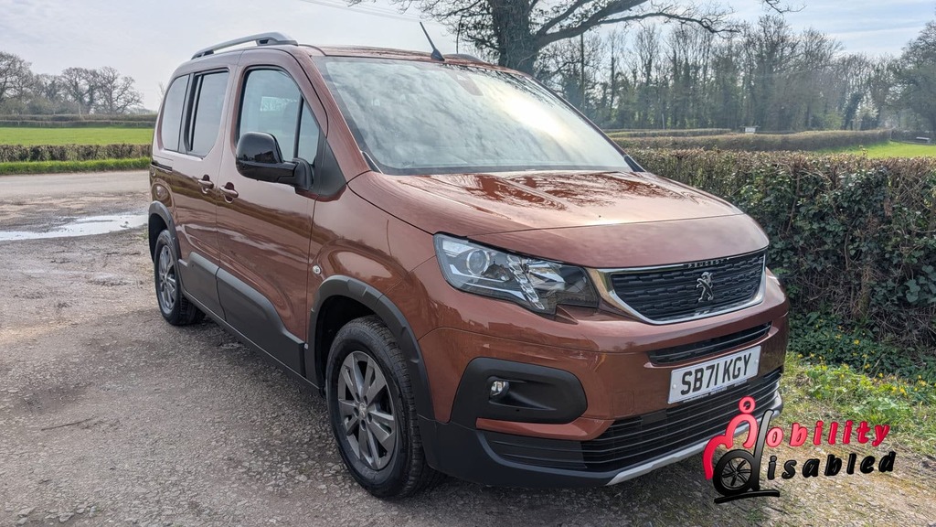 Peugeot Rifter Mpv 1.5 Hdi Wheelchair Disabled Accessible Vehicle SB71KGY Brown #4