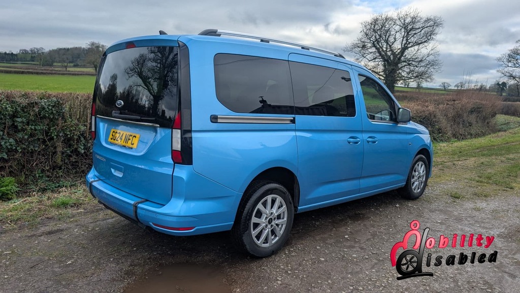Ford Grand Tourneo Connect Mpv Titanium Wheelchair Access Vehicle 2024 Blue #4