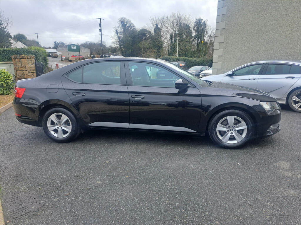 Skoda Superb Tdi Black #6
