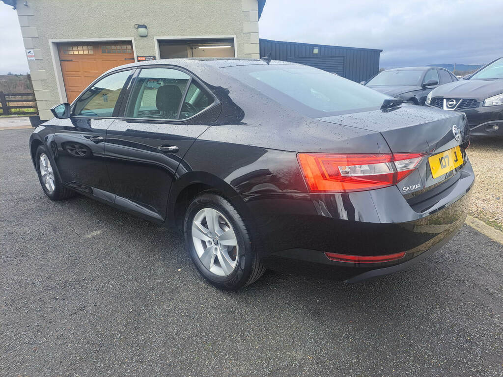 Skoda Superb Tdi Black #4