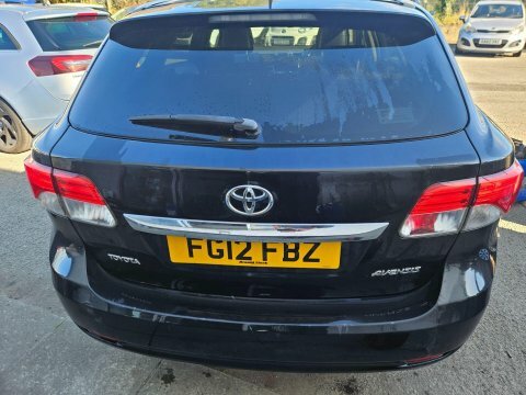 Toyota Avensis 1.8 V-matic Tr FG12FBZ Black #3