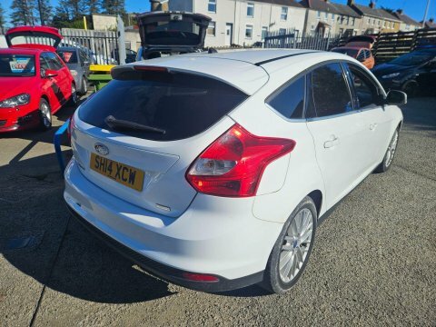Ford Focus 1.0T Ecoboost Zetec SH14XCW White #3