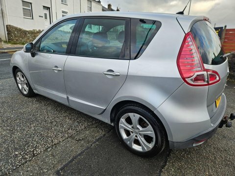 Renault Scenic 1.6 Dci Dynamique Silver #4