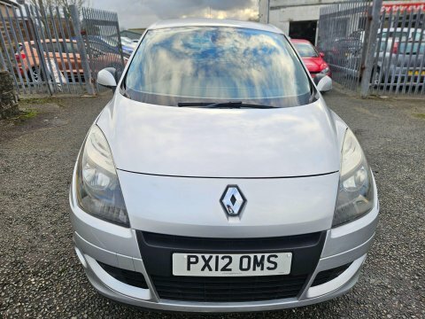 Renault Scenic 1.6 Dci Dynamique Silver #2