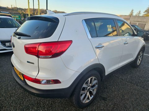 Kia Sportage 1.6 Gdi Ecodynamics SR16EWE White #3
