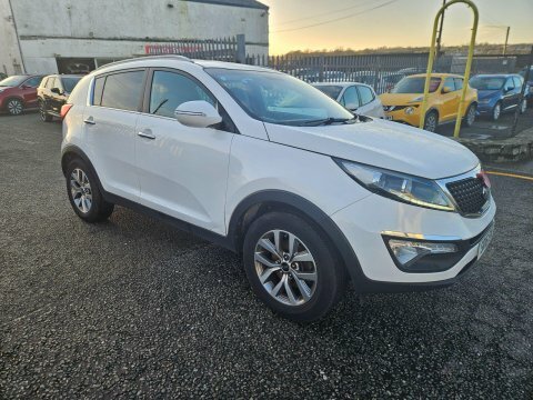 Kia Sportage 1.6 Gdi Ecodynamics SR16EWE White #2