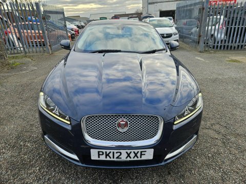 Jaguar XF 2.2D Premium Luxury Blue