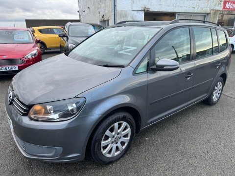 Volkswagen Touran 1.2 Tsi Bluemotion WK11FYR Grey #4