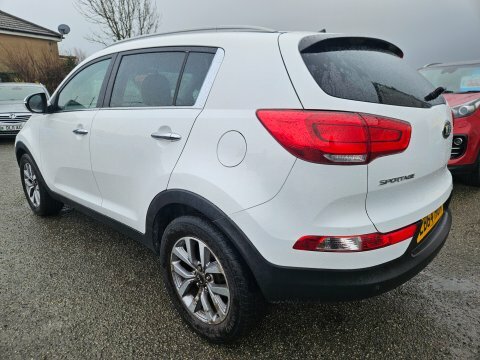 Kia Sportage Crdi 2 Isg LB64HGM White #6