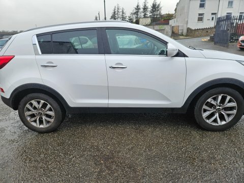 Kia Sportage Crdi 2 Isg LB64HGM White #3