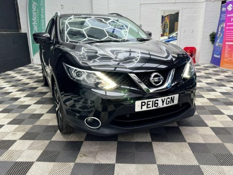 Nissan Qashqai 1.2 Dig-t Tekna PE16YGN Black #4