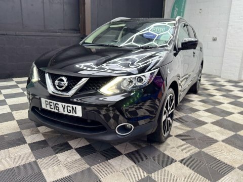 Nissan Qashqai 1.2 Dig-t Tekna PE16YGN Black #3