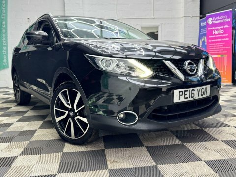 Nissan Qashqai 1.2 Dig-t Tekna Black