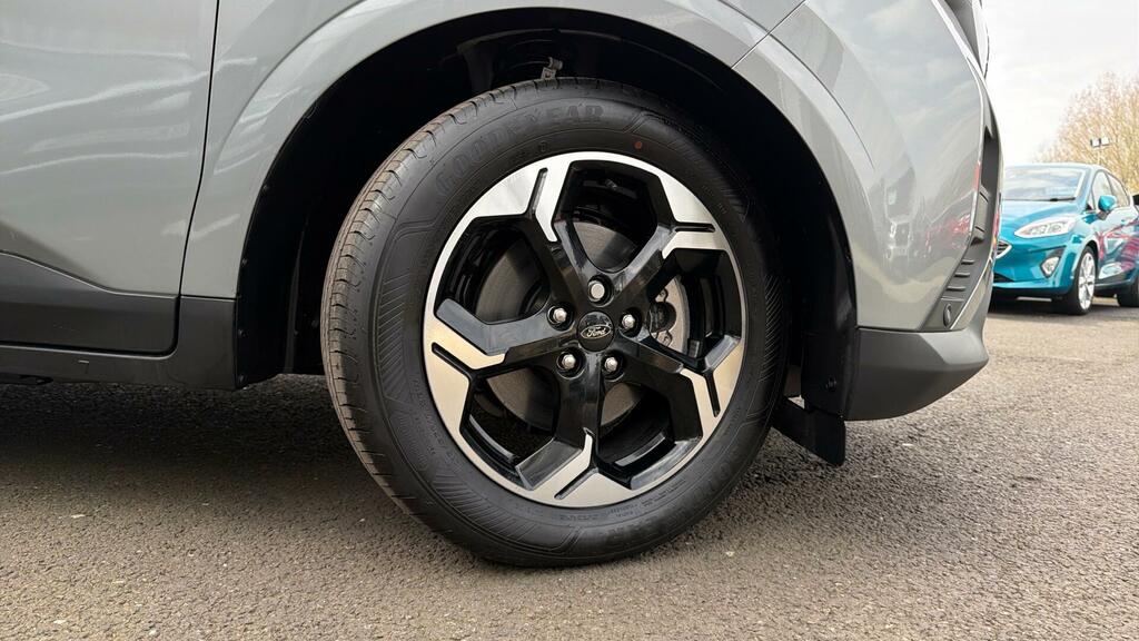 Ford Tourneo Courier 43Kwh Titanium 5-Door Silver #4