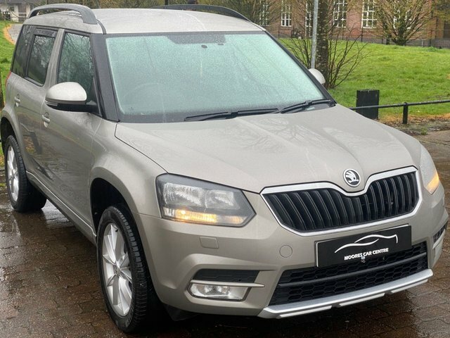 Skoda Yeti 1.2 Tsi Se Suv HY65FLW Beige #3