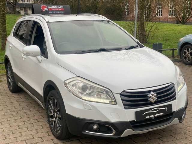 Suzuki SX4 S Cross 1.6 Sz5 Suv White #3