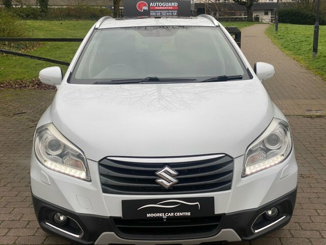 Suzuki SX4 S Cross 1.6 Sz5 Suv White #4