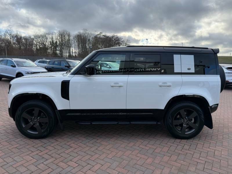 Land Rover Defender 110 110 3.0 D250 Se - 2023 23 NA23OJU Black #5