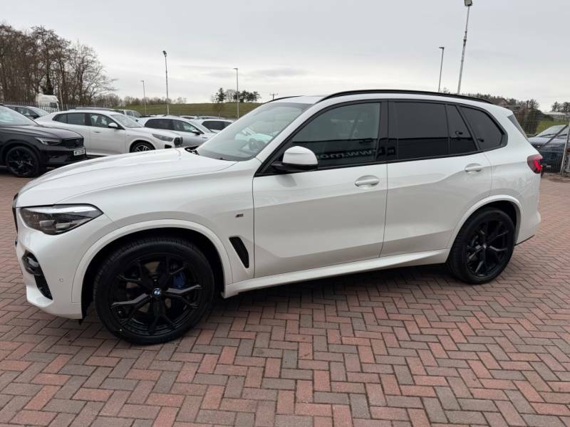 BMW X5 X-drive 30D M-sport - 2022 22 SW22TDX White #5