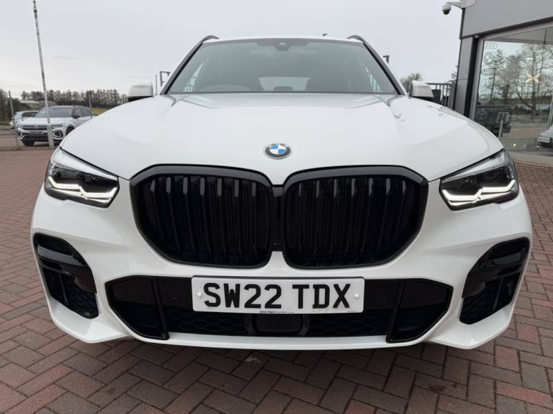 BMW X5 X-drive 30D M-sport - 2022 22 SW22TDX White #4
