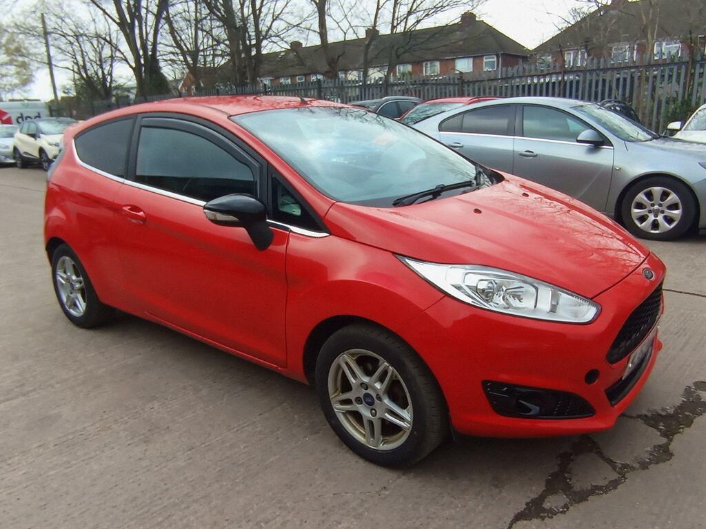 Ford Fiesta 1.25 Zetec Euro 5 Red