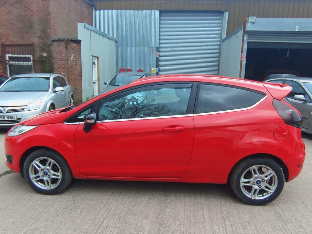 Ford Fiesta 1.25 Zetec Euro 5 MJ63GYP Red #4