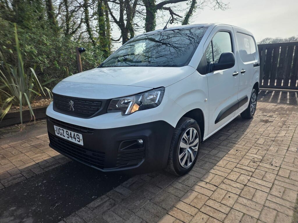Peugeot Partner 1.5 Bluehdi 1000 Professional Premium Standard Pan White