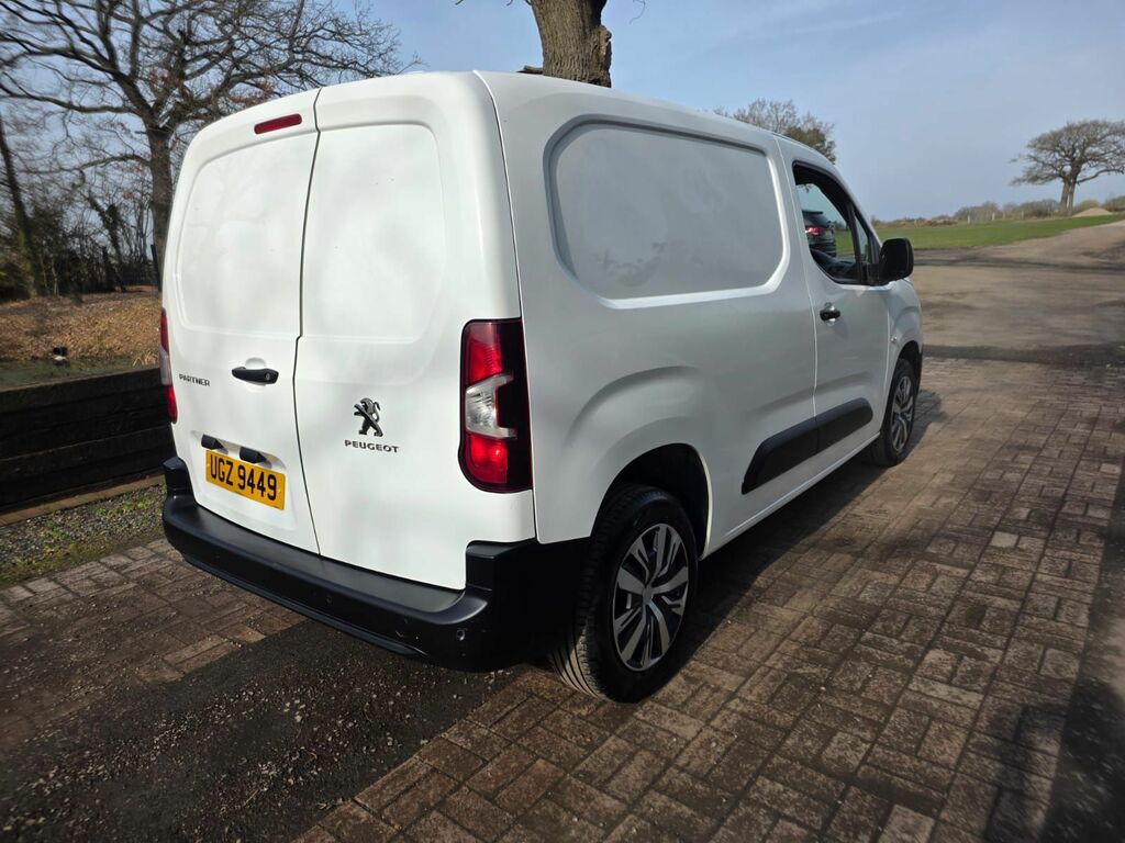 Peugeot Partner 1.5 Bluehdi 1000 Professional Premium Standard Pan UGZ9449 White #5