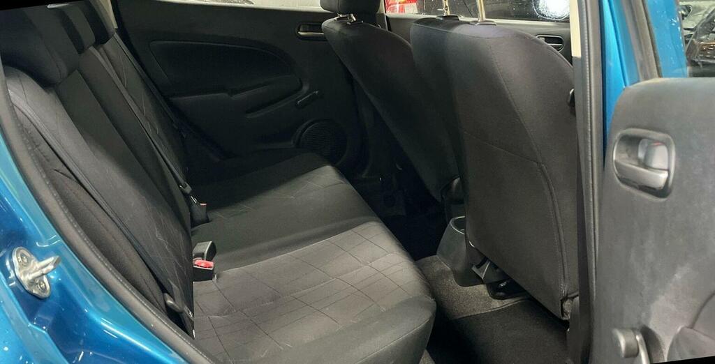 Mazda 2 1.3 Takuya Euro 5 201111 Silver #9