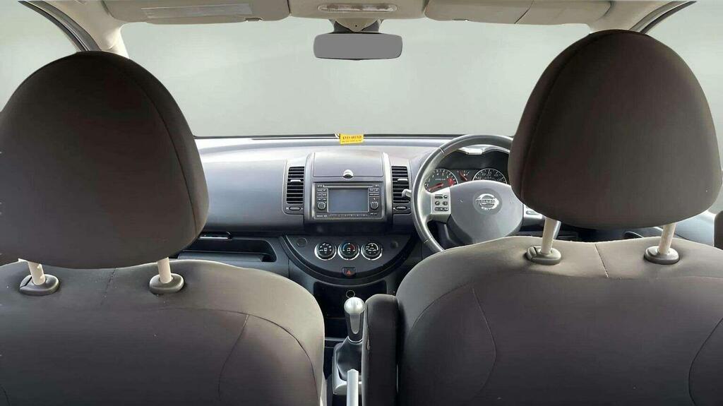 Nissan Note Hatchback 1.4 16V N-tec Euro 5 201111 BG11YWB Silver #4