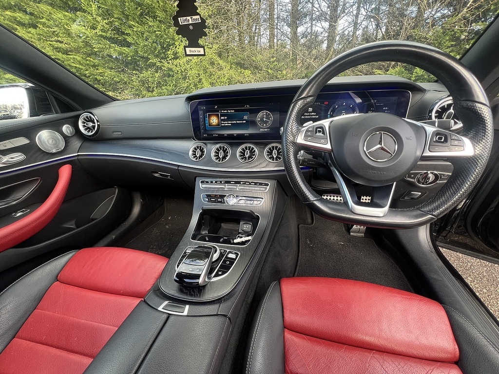 Mercedes-Benz E Class E220d Amg Line KR67OHG Black #2
