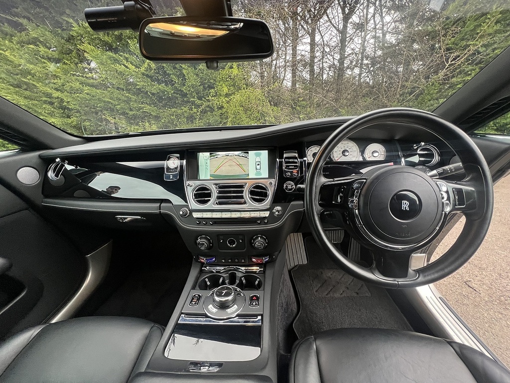 Rolls-Royce Wraith V12 Black #2