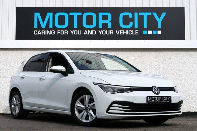 Volkswagen Golf 1.5 Tsi Life Hatchback Euro 6 S White
