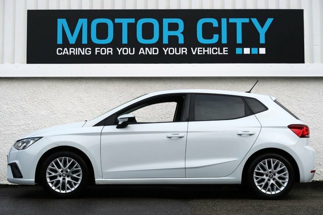 Seat Ibiza 1.0 Mpi Se Technology Hatchback FM19CUH White #5