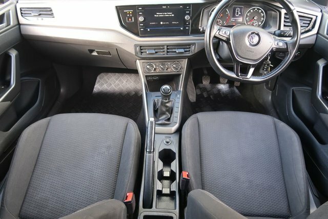 Volkswagen Polo 1.0 Tsi Gpf Se Hatchback Euro 6 DF19MYS Black #2