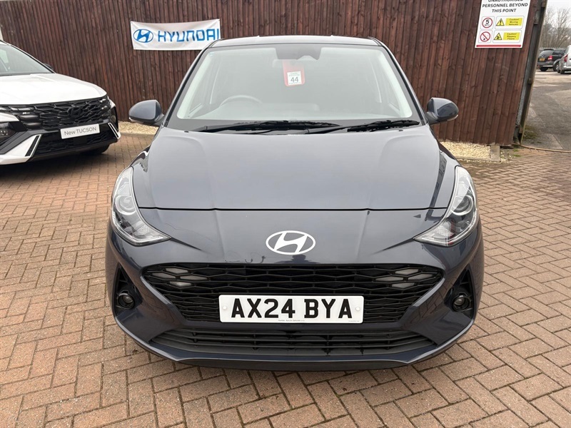 Hyundai I10 1.2 Premium Hatchback Euro 6 S AX24BYA Grey #2