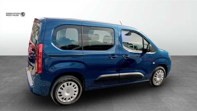 Vauxhall Combo Life 1.2 Turbo Edition Mpv Euro 6 S YR21OFD Blue #5