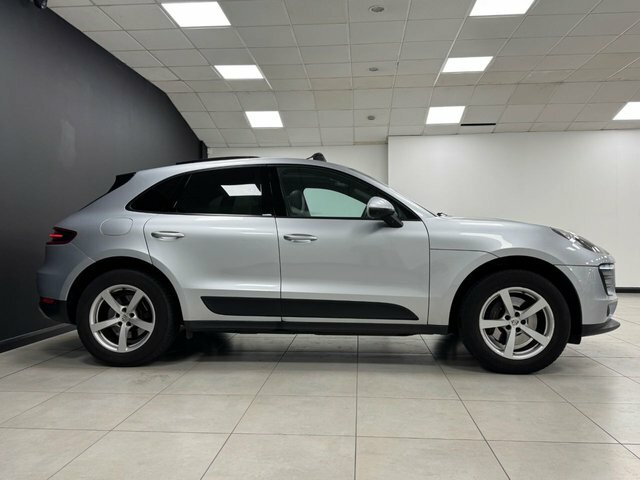 Porsche Macan 2016 2.0T Suv Pdk 4Wd Euro 6 Ss 252 Silver #3