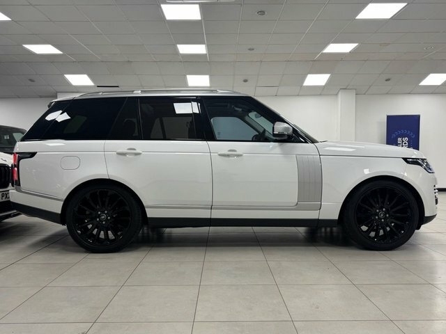 Land Rover Range Rover 2018 3.0 Td V6 Vogue Suv 4Wd Euro T2UTD White #4