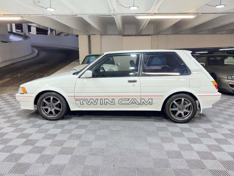 Toyota Corolla Corolla Gt - 2018 18 C122JGL White #3