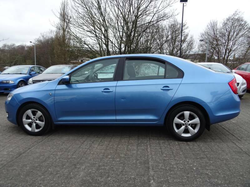 Skoda Rapid 1.6 Tdi Cr Greentech Se - 2013 13 Blue #2