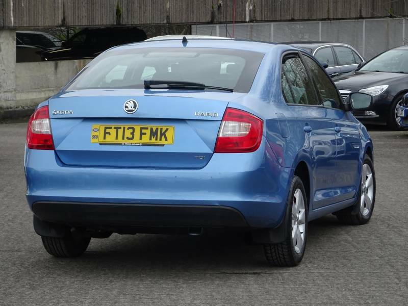 Skoda Rapid 1.6 Tdi Cr Greentech Se - 2013 13 Blue #4