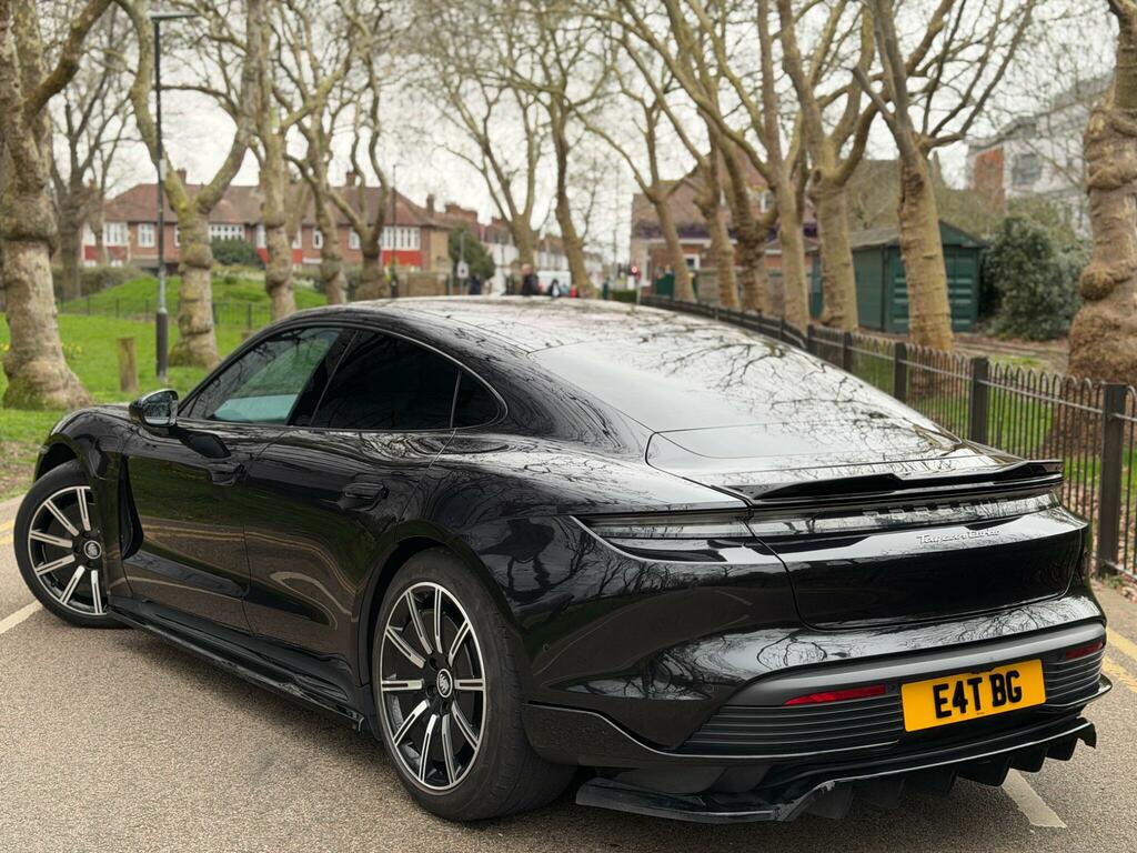 Porsche Taycan Performance Plus 93.4Kwh Turbo 4Wd Black #2