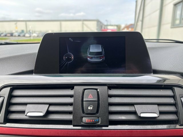 BMW 3 Series 2.0 318D Sport Touring Euro 5 S S VO64SFK Blue #2