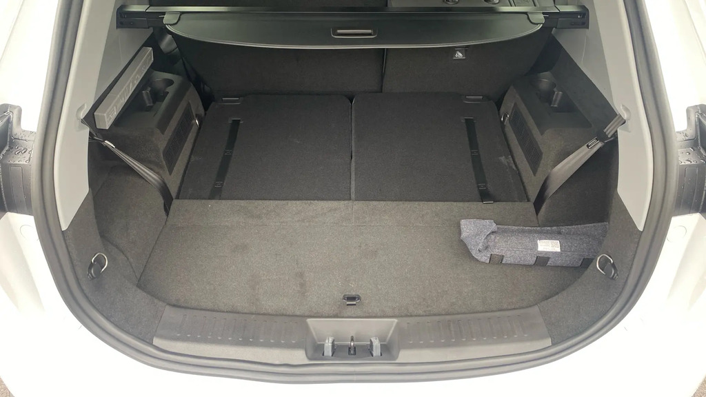 Chery  1.6T Summit Dct White #15