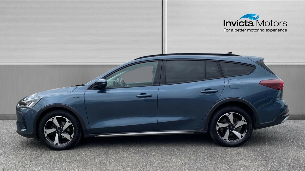 Ford Focus Active Blue #6