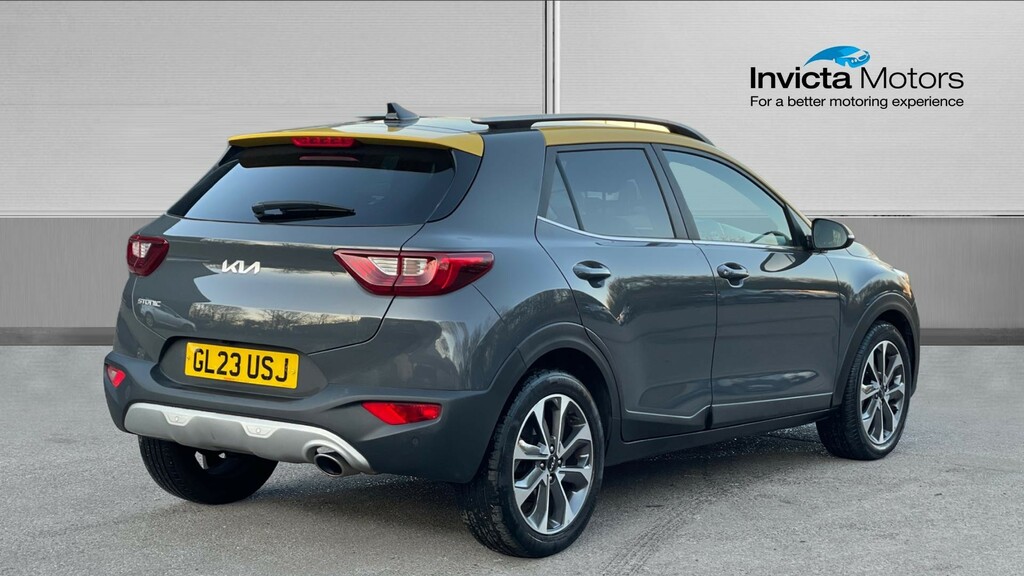Kia Stonic Quantum Grey #3