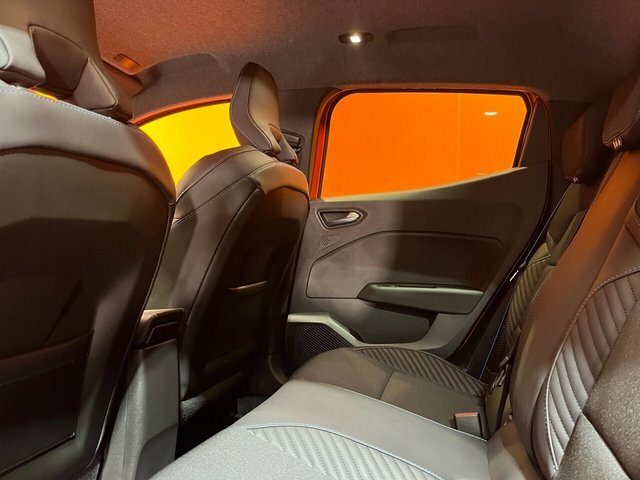 Renault Clio 1.6 E-tech Esprit Alpine Hatchback Hybr BD25PZK Orange #6