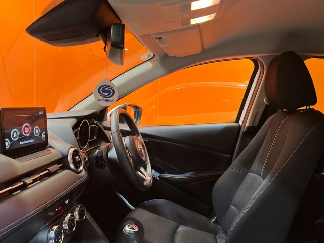 Mazda 2 1.5 E-skyactiv G Mhev Mhev Sport Hatchback Pet WN23YGZ White #4